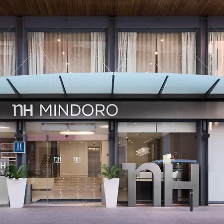 Nh民都洛岛卡斯特利翁酒店 酒店 卡斯特利翁-德拉普拉纳
