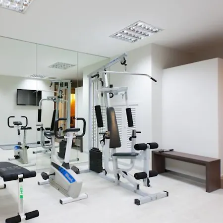 Nh Castellon Mindoro Hotel 4*