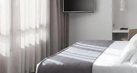 Nh Castellón Mindoro 4*